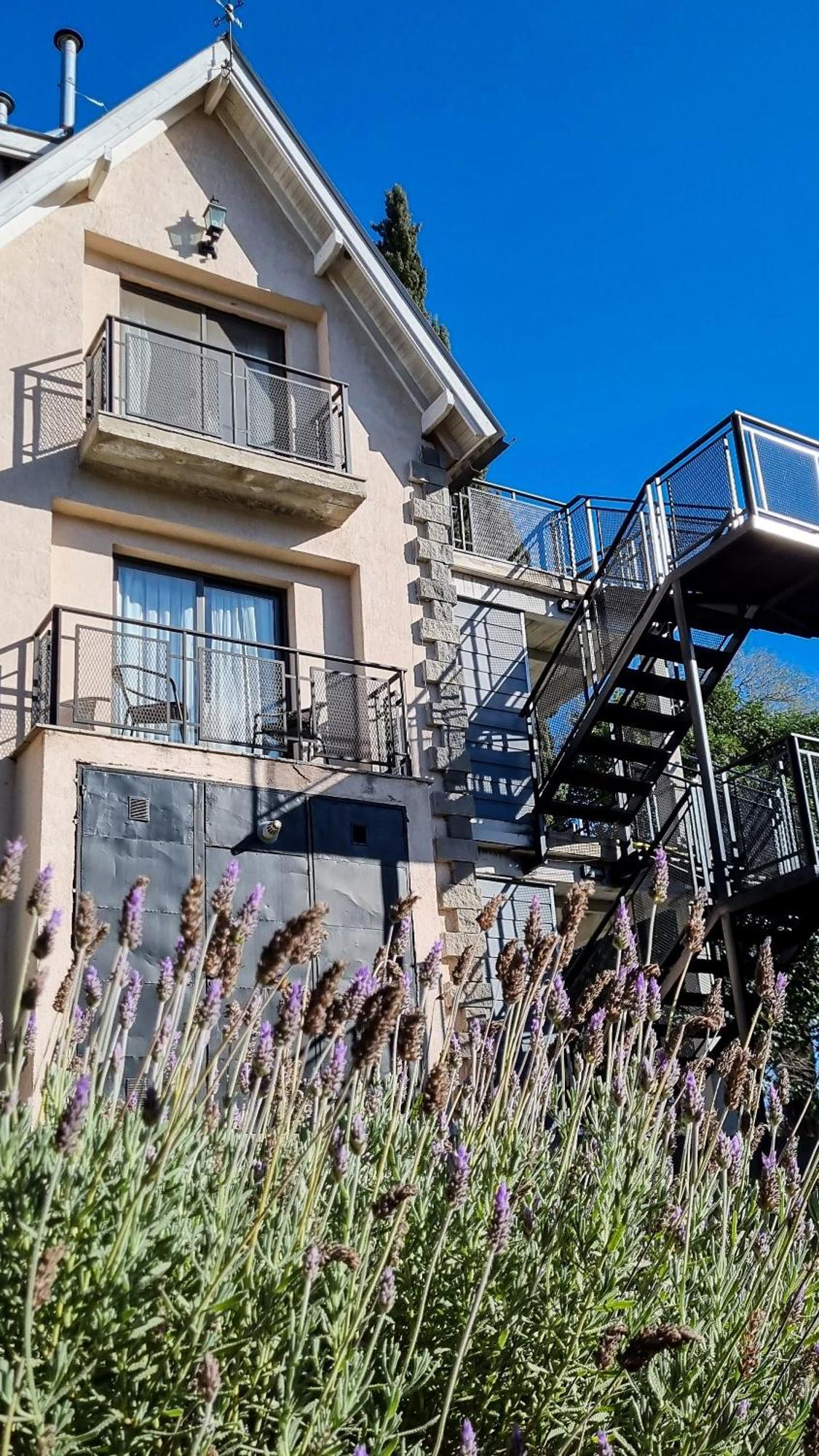 Atelier Hotel De Charme Villa General Belgrano Exterior photo
